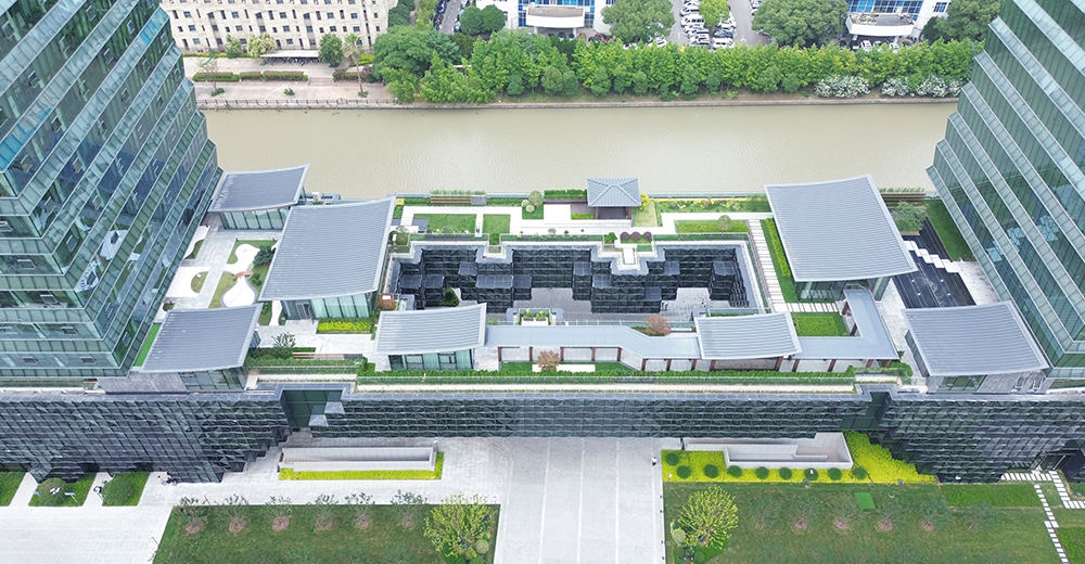 22c4f3fcd7-4f21-45fa-88c4-eb8d44ad12c6